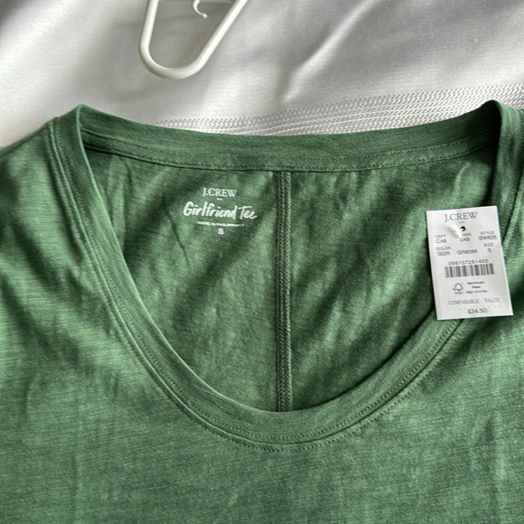 JCrew Girlfriend Tee Size: Small - Picture 3 of 3